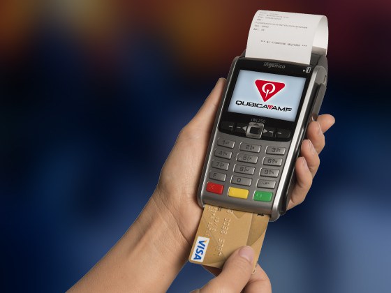 QubicaAMF-bowling-QPAD-Wireless-credit-card-terminals-make-payments-a-breeze-tale.jpg